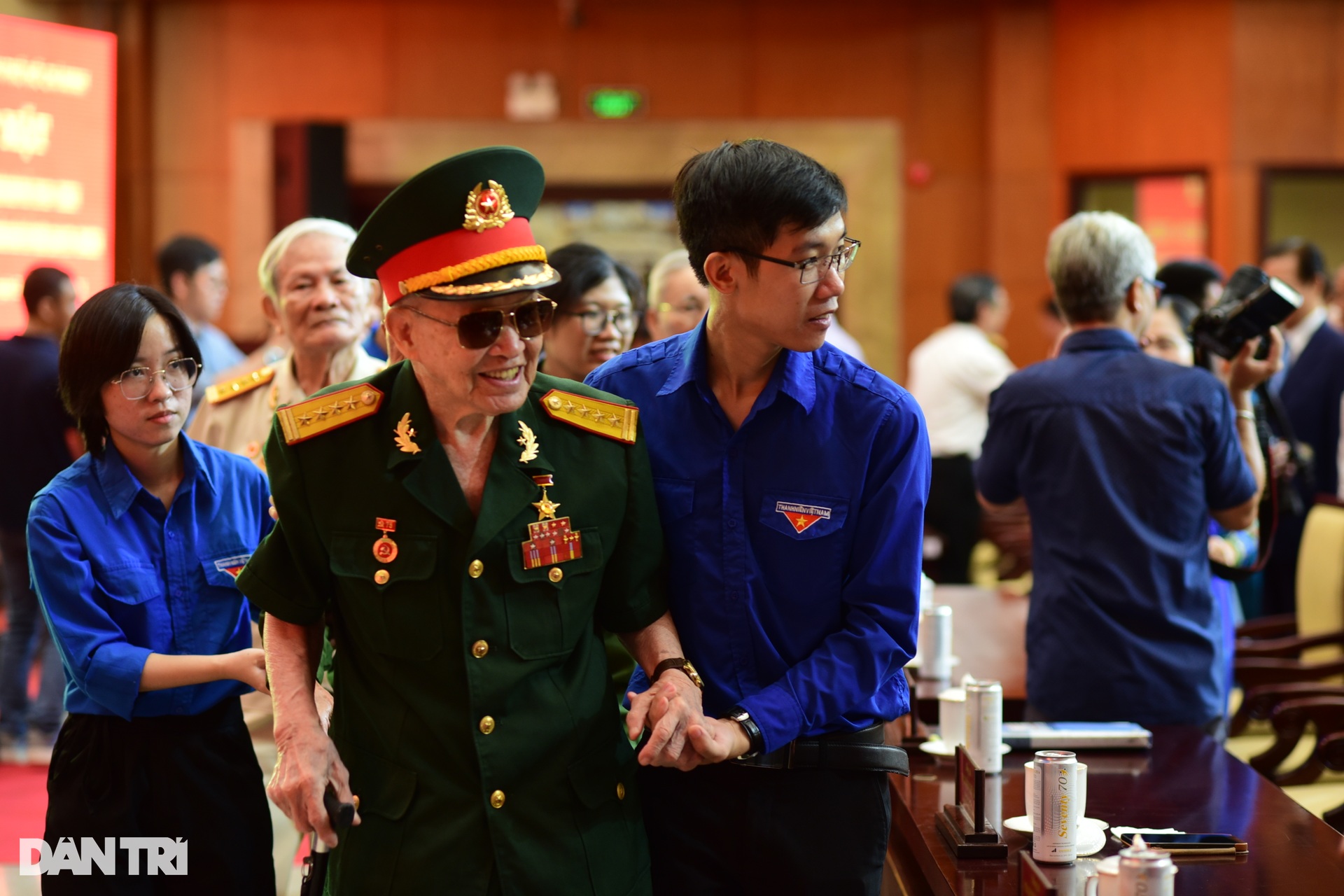 Lãnh đạo, nguyên lãnh đạo Đảng, Nhà nước gặp mặt lão thành cách mạng - 2 Lãnh đạo, nguyên lãnh đạo Đảng, Nhà nước gặp mặt lão thành cách mạng - 2