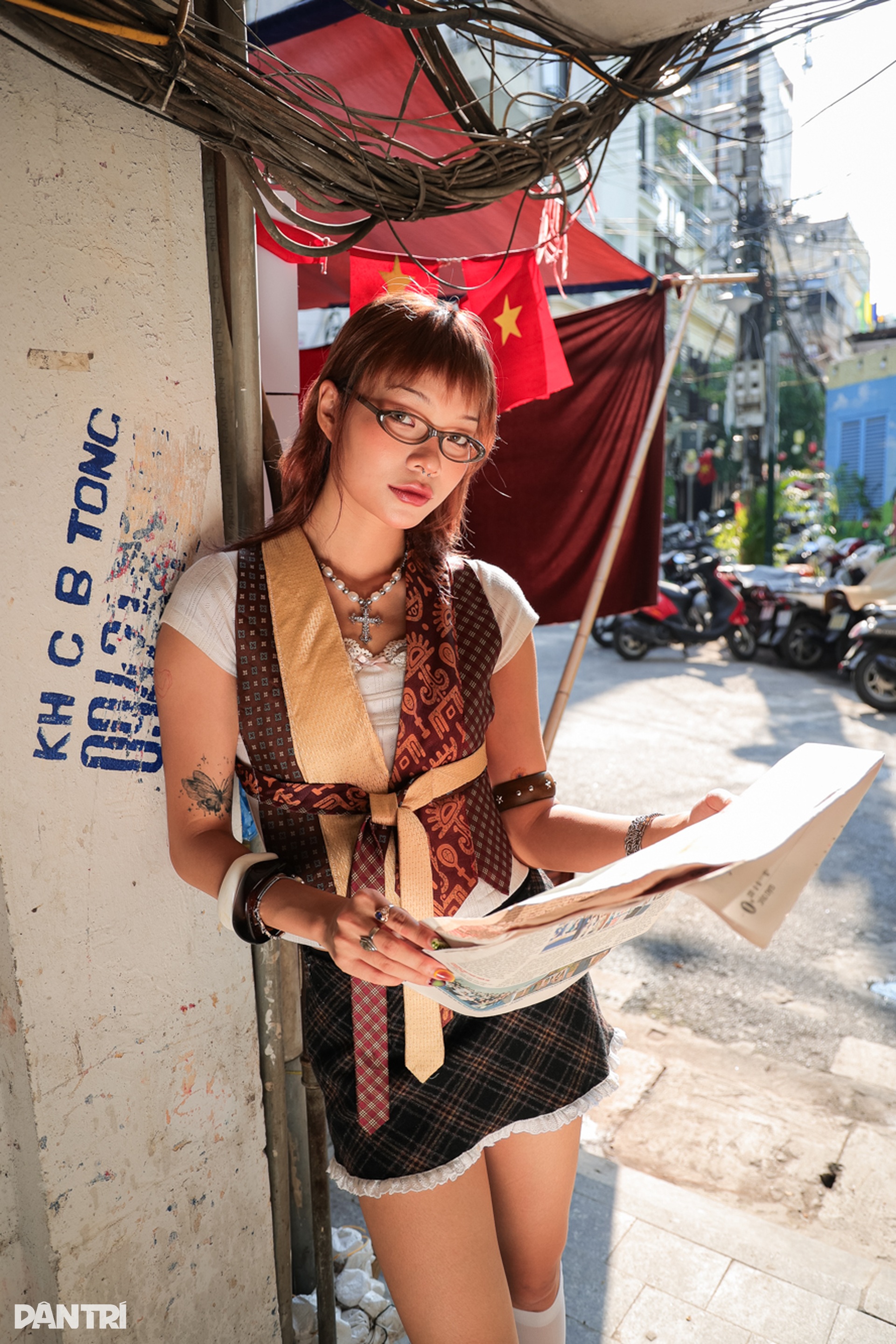 Cô gái Hà Nội săn đồ “sida” vài trăm nghìn đồng như đồ hiệu lên tạp chí - 2 Cô gái Hà Nội săn đồ “sida” vài trăm nghìn đồng như đồ hiệu lên tạp chí - 2