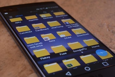 Ứng dụng quản lý dữ liệu và chuyển file từ smartphone lên máy tính không cần dây cáp