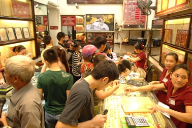 Vàng giảm giá mạnh