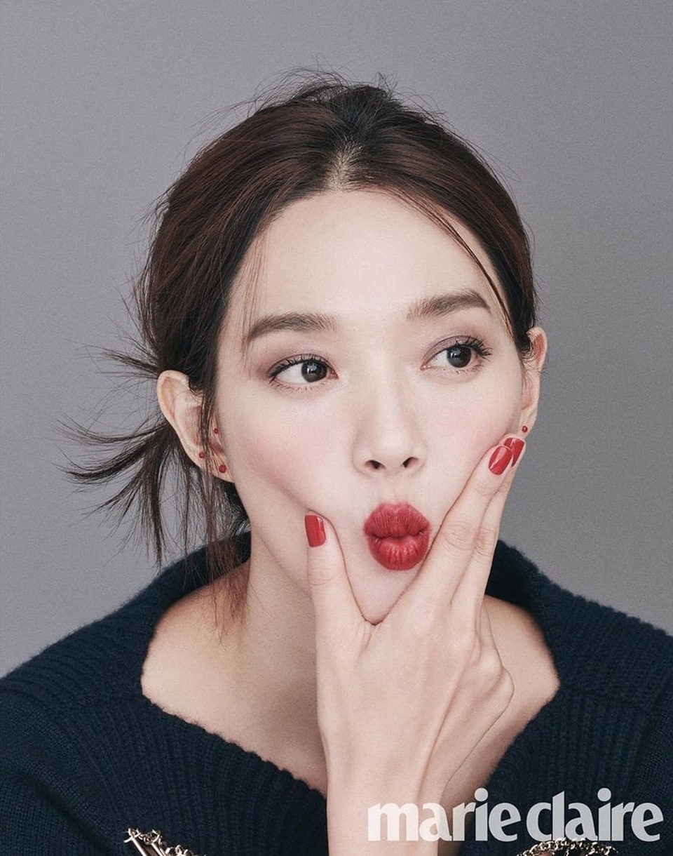 Shin Min Ah: “Tôi đã có một năm 2019 tuyệt vời và hạnh phúc” - 2 Shin Min Ah: “Tôi đã có một năm 2019 tuyệt vời và hạnh phúc” - 2