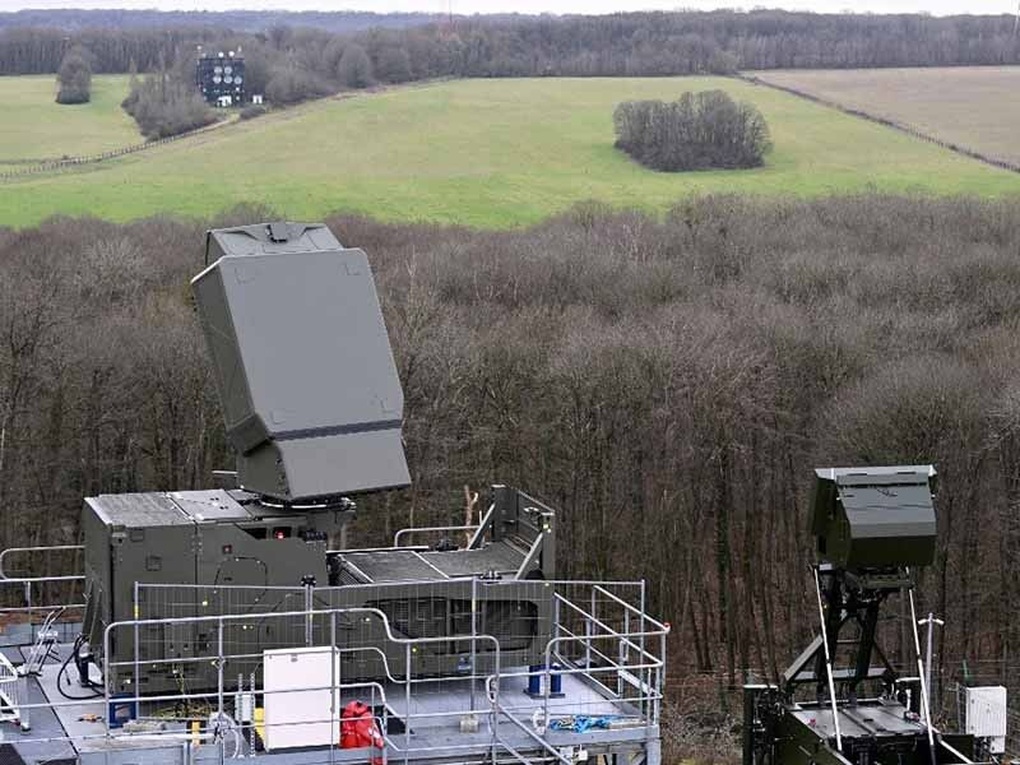 Indonesia mua 13 radar quân sự của công ty Pháp - 1 Indonesia mua 13 radar quân sự của công ty Pháp - 1