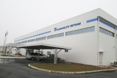 Nam thanh niên hút chung điếu cày với F0 có kết quả âm tính với SARS-CoV-2