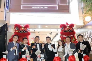 Thương hiệu veston Remizio tưng bừng khai trương showroom thứ 6 tại TP. HCM