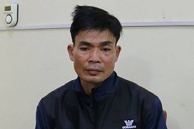 Tên trộm dùng tro bếp để cướp khuyên tai vàng của người phụ nữ