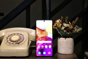 Galaxy A71 giá 9,99 triệu đồng, trả góp 0% duy nhất chỉ có tại Viettel Store