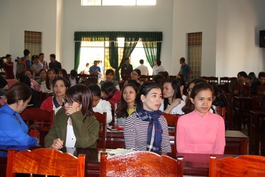 Công an vào cuộc điều tra thông tin giáo viên “chạy” hợp đồng