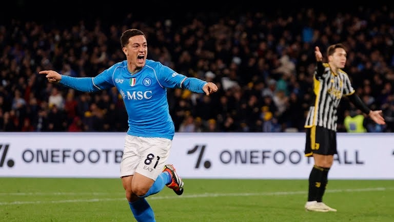 Thua Napoli, Juventus hết cửa đua vô địch Serie A với Inter Milan - 2