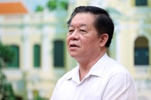 Trưởng ban Tuyên giáo Trung ương thăm Công an TPHCM và gia đình chính sách