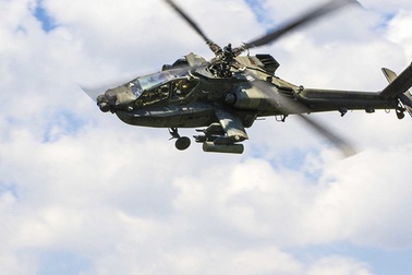 Đài Loan biên chế phi đội trực thăng Apache mua của Mỹ