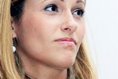 Hoa hậu New Jersey bị lộ ảnh "nóng"