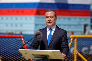 Ông Medvedev: Các lệnh trừng phạt là hành vi biện minh cho chiến tranh