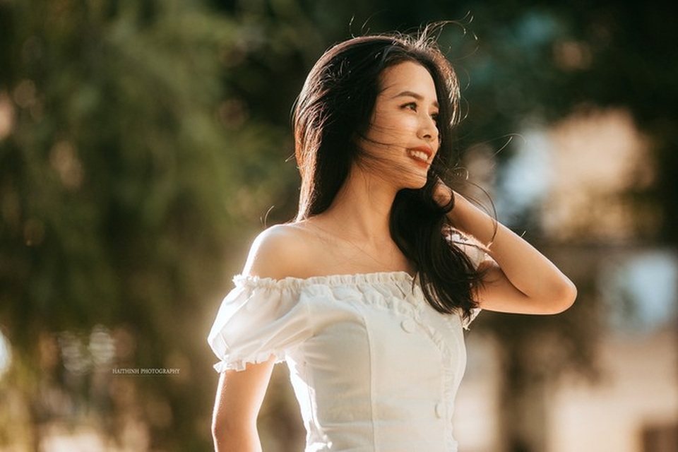 Nữ sinh ngành Thú y năng nổ bén duyên với nghề mẫu ảnh - 13 Nữ sinh ngành Thú y năng nổ bén duyên với nghề mẫu ảnh - 13