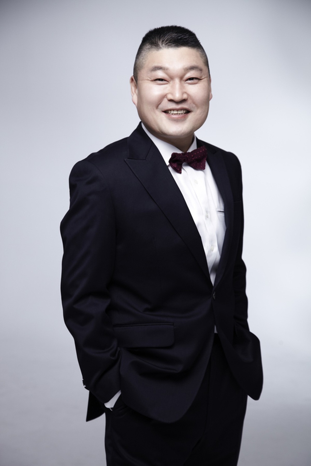 Showbiz Hàn Quốc và Trung Quốc cấm sóng MC, nghệ sĩ có vết nhơ - 3 Showbiz Hàn Quốc và Trung Quốc cấm sóng MC, nghệ sĩ có vết nhơ - 3
