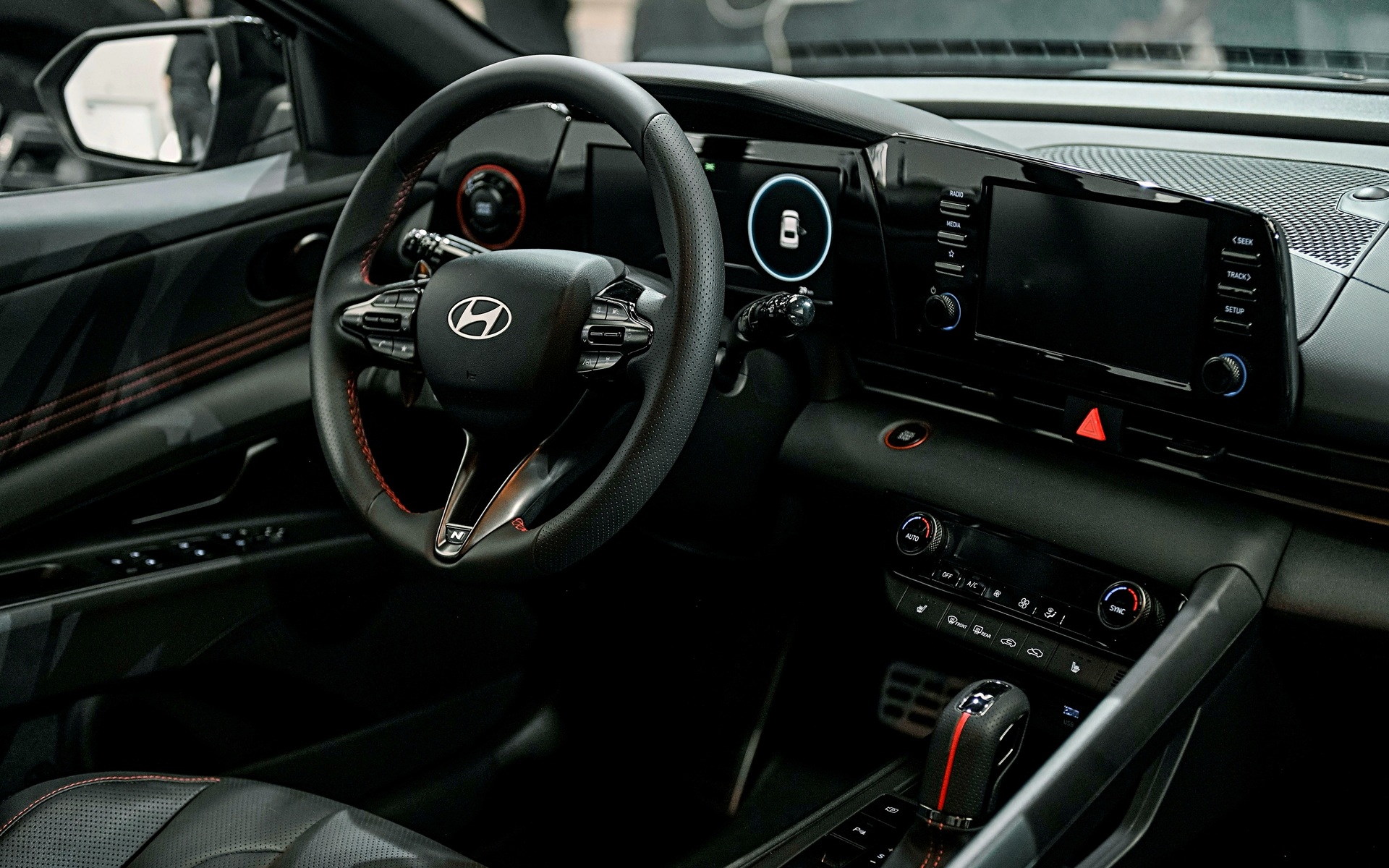 Hyundai Elantra 2025 ra mắt tại Đông Nam Á, chờ ngày về Việt Nam - 9 Hyundai Elantra 2025 ra mắt tại Đông Nam Á, chờ ngày về Việt Nam - 9