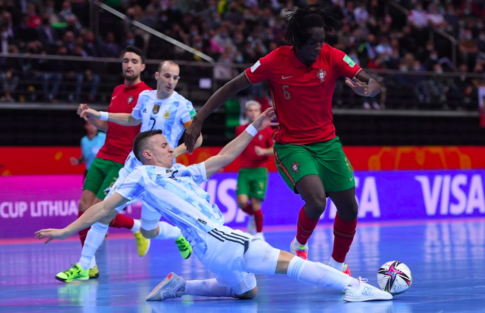 Đánh bại Argentina, Bồ Đào Nha lần đầu vô địch World Cup futsal - 2 Đánh bại Argentina, Bồ Đào Nha lần đầu vô địch World Cup futsal - 2