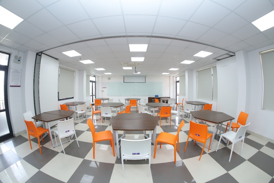 Học đại học trong nước, khi “sân nhà” tỏ rõ ưu thế - 2 Học đại học trong nước, khi “sân nhà” tỏ rõ ưu thế - 2