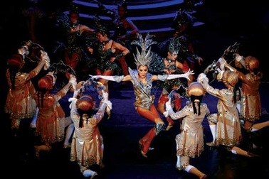 Chuyển giới tính: Ngoài nước có, trong nước chưa 