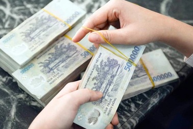 Khách vay mua nhà than lãi suất chỉ giảm "trên tivi"