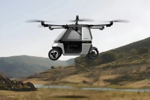 Công ty Trung Quốc giới thiệu mẫu xe máy có thể bay như drone