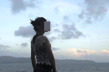 Cô gái 5 lần tìm đến cái chết vì đòn roi của mẹ