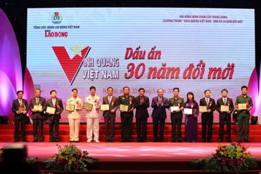 Vinh danh 30 tập thể, cá nhân tiêu biểu thời kỳ đổi mới