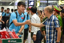 Bùi Tiến Dũng, Duy Mạnh dè chừng các đối thủ UAE, Thái Lan