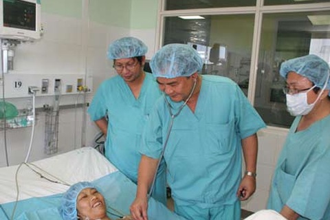 Ghép thận thành công cho bệnh nhân bị cắt 2 quả thận