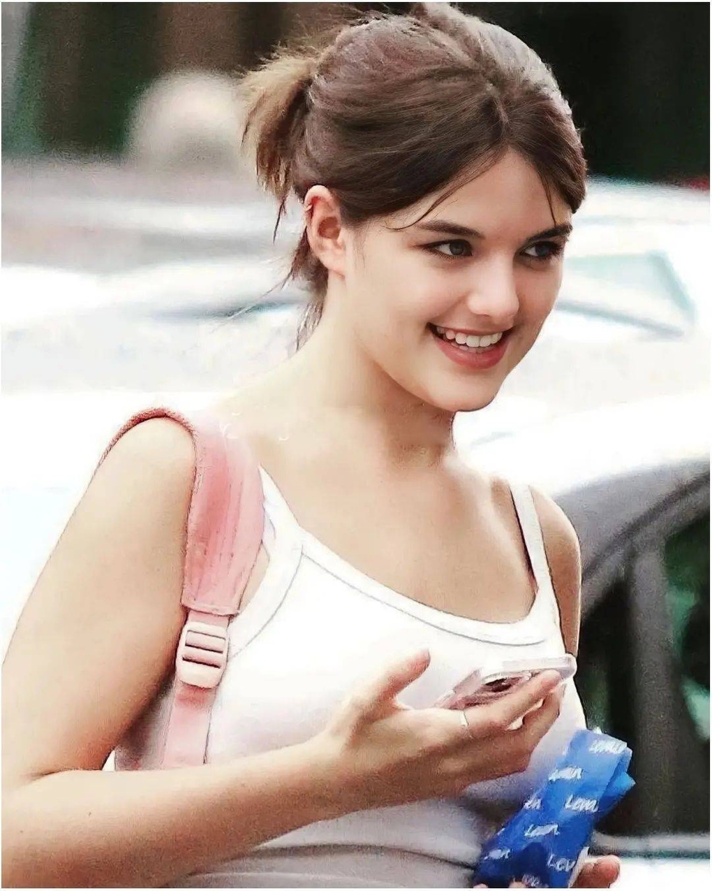 17-year-old girl's disturbing moment series - Suri Cruise - 2