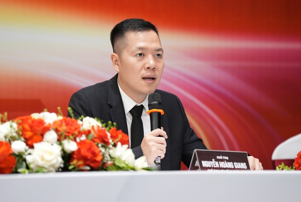 Đại hội cổ đông DNSE: Chứng khoán phái sinh là trọng tâm phát triển năm 2024 - 2 Đại hội cổ đông DNSE: Chứng khoán phái sinh là trọng tâm phát triển năm 2024 - 2