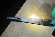 Chồng vũ phu chém vợ trọng thương rồi bỏ trốn