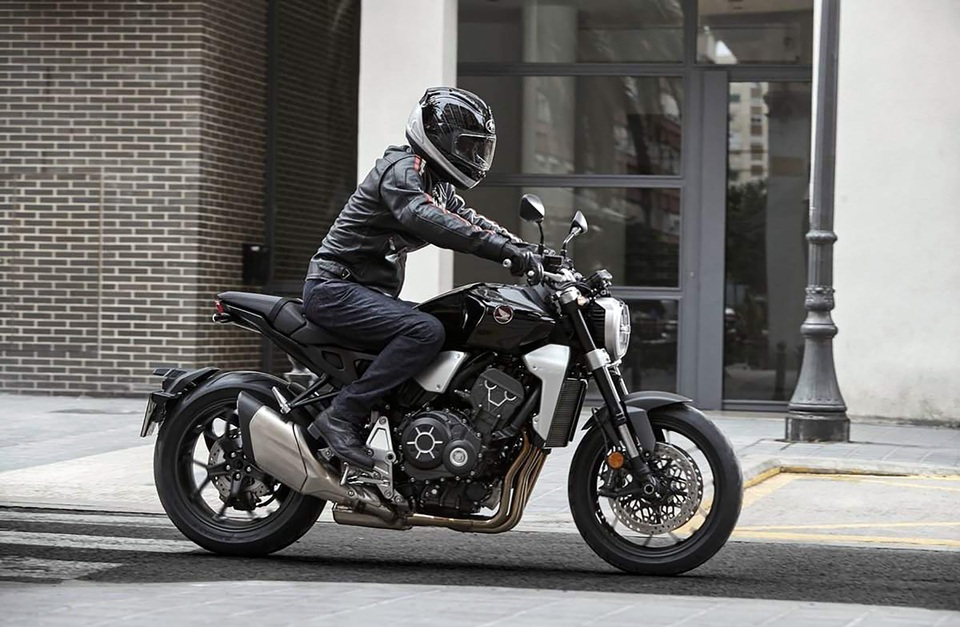 Honda CB1000R khởi điểm từ 468 triệu đồng - 1 Honda CB1000R khởi điểm từ 468 triệu đồng - 1