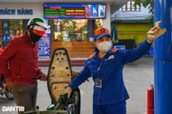 Giá xăng dầu bật tăng mạnh, có loại tăng gần 1.500 đồng/lít