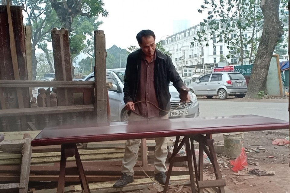 Đầu xuân, thợ mộc giỏi đắt hàng ở Hà Nội - 1 Đầu xuân, thợ mộc giỏi đắt hàng ở Hà Nội - 1