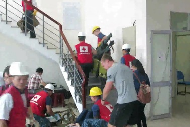 Diễn tập cứu trợ thảm họa y tế biển đảo trên tàu bệnh viện của Hải quân Hoa Kỳ