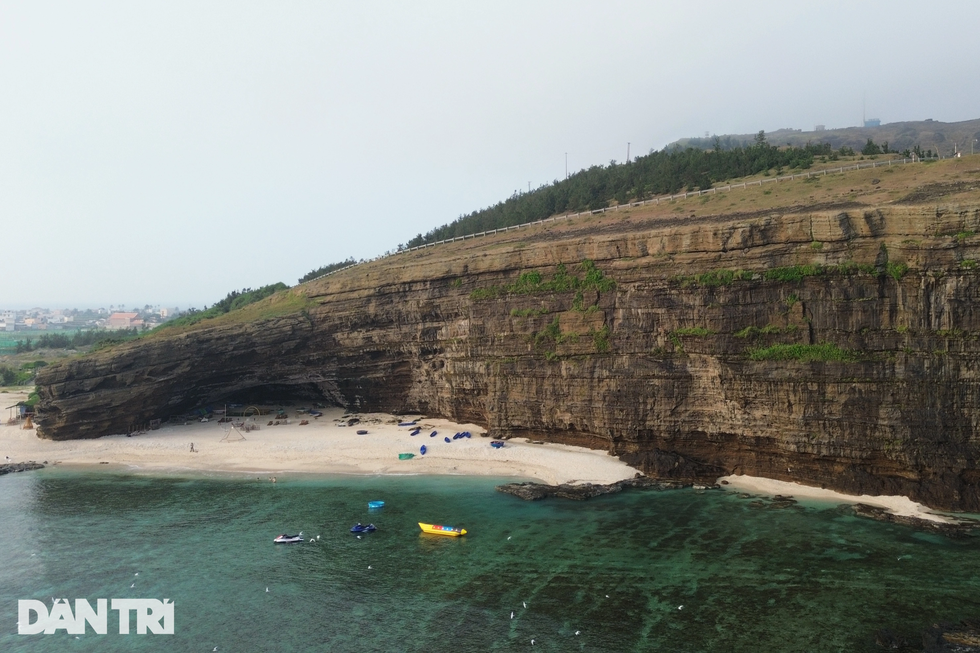 Thiên nhiên kỳ thú trên đảo núi lửa Lý Sơn - 6 Thiên nhiên kỳ thú trên đảo núi lửa Lý Sơn - 6