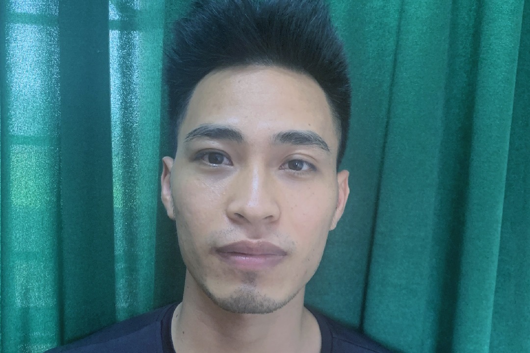 Giả danh cán bộ quân đội lừa bán pháo hoa trên mạng xã hội - 1