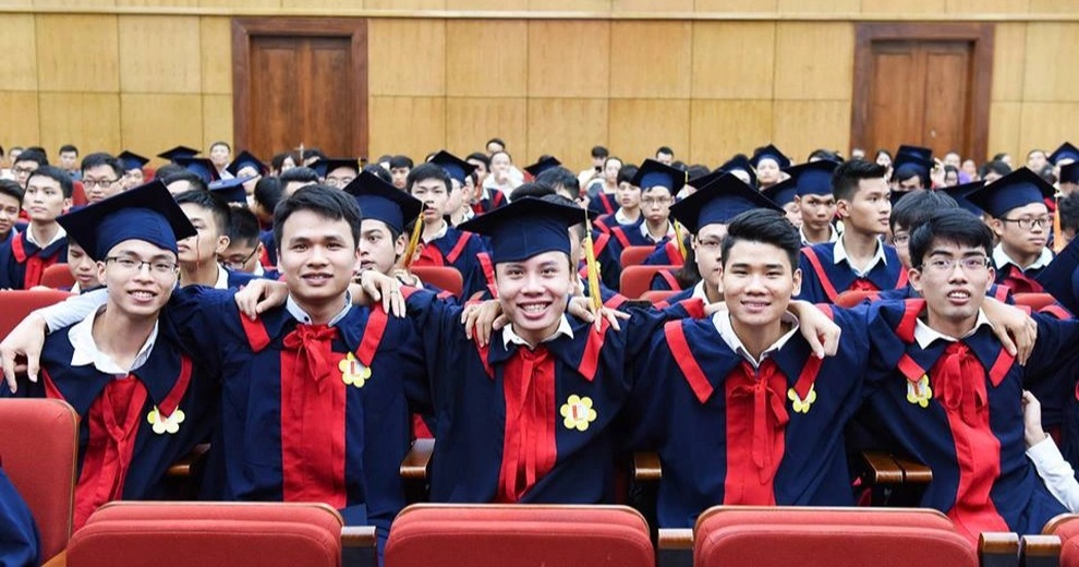 Tự chủ đại học: Cẩn trọng theo mốt phát triển thành Đại học - 1 Tự chủ đại học: Cẩn trọng theo mốt phát triển thành Đại học - 1