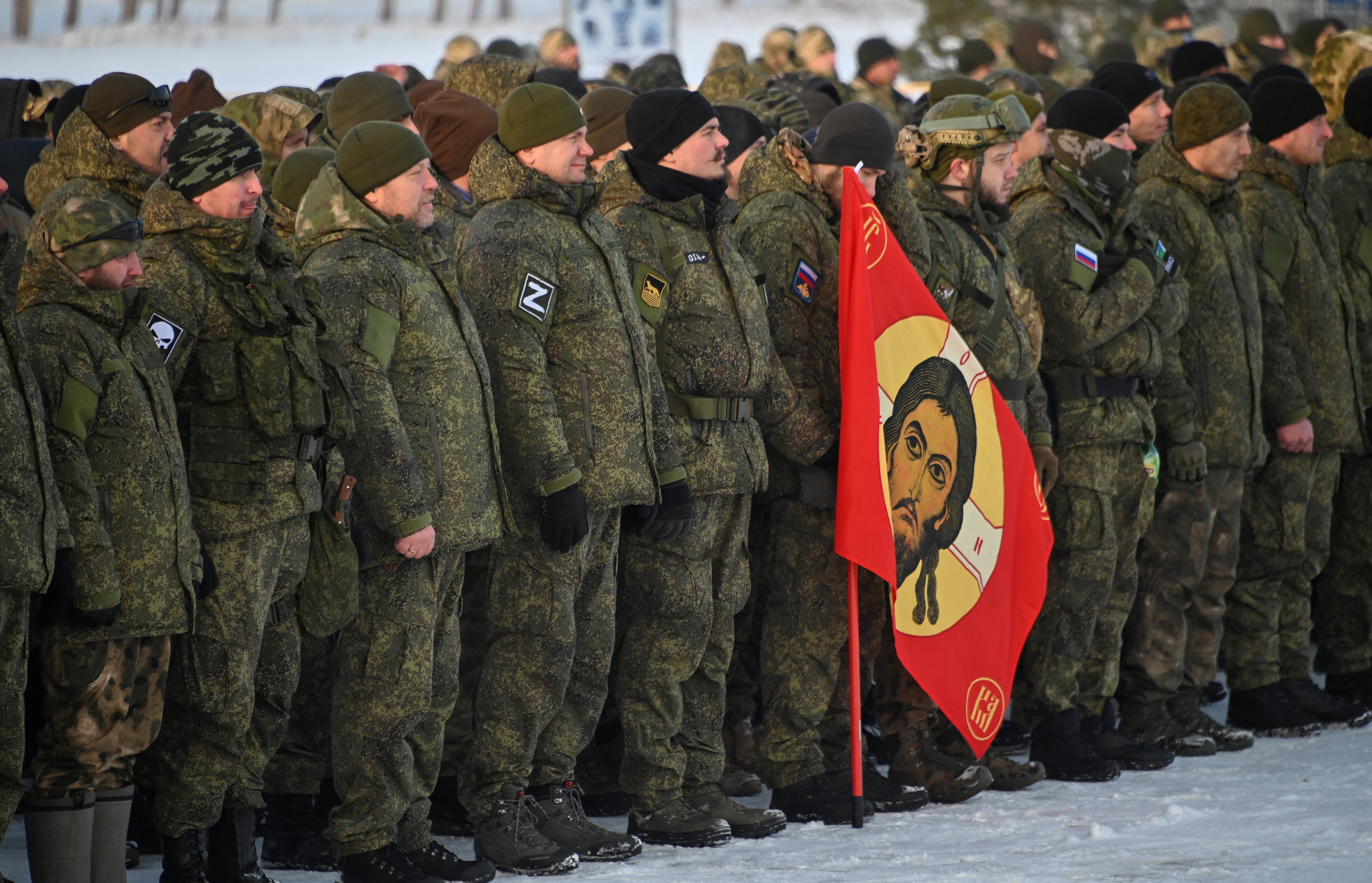 Kiew sagt, die Zahl der russischen Soldaten, die sich ergeben, sei bei kaltem Wetter stark gestiegen - 1 Kiev nói số binh sĩ Nga đầu hàng tăng mạnh giữa giá rét - 1