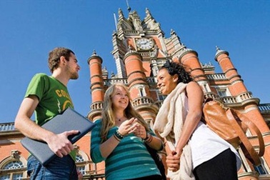 Du học Anh: Gặp đại diện trường đại học công lập Queen’s Belfast