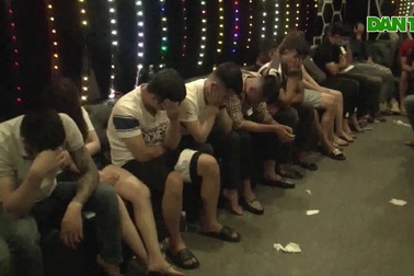 24 đối tượng sử dụng ma túy trong quán karaoke
