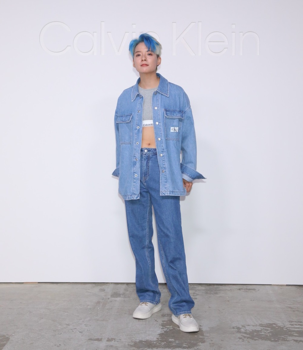 Calvin Klein ra mắt bộ sưu tập Calvin Klein Jeans Fall 2023 - 3 Calvin Klein ra mắt bộ sưu tập Calvin Klein Jeans Fall 2023 - 3