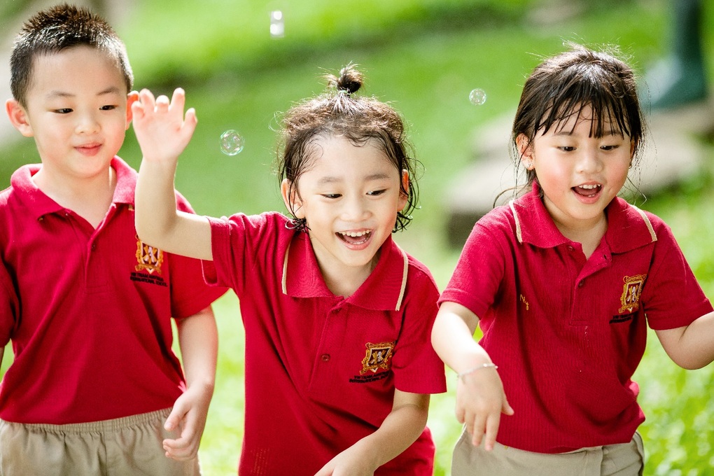 3 yếu tố cha mẹ cần cân nhắc khi chọn trường quốc tế cho con - 1 3 yếu tố cha mẹ cần cân nhắc khi chọn trường quốc tế cho con - 1