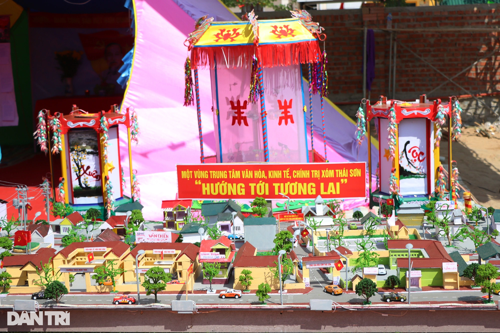 Ngắm sản phẩm làng nghề thi tài tại hội trại 5 năm tổ chức một lần - 12 Ngắm sản phẩm làng nghề thi tài tại hội trại 5 năm tổ chức một lần - 12