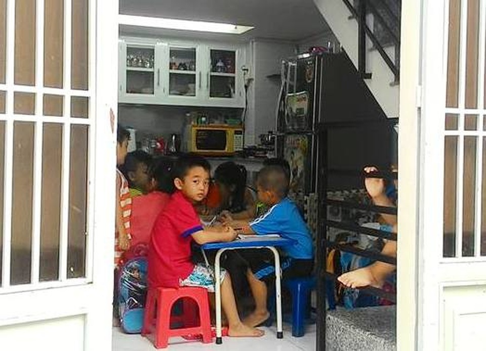 TPHCM sẽ xử lý hoạt động dạy thêm, học thêm, giữ trẻ tại nhà không phép - 1 TPHCM sẽ xử lý hoạt động dạy thêm, học thêm, giữ trẻ tại nhà không phép - 1
