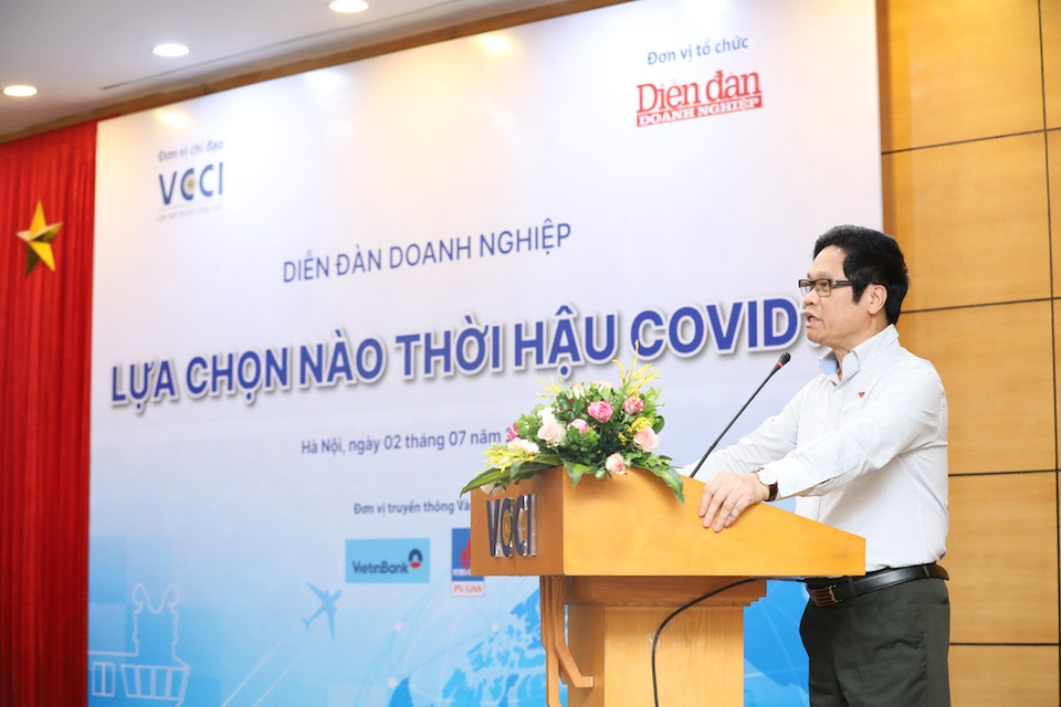 PV GAS, VietinBank đồng hành cùng chương trình Diễn đàn Doanh nghiệp: Lựa chọn nào thời hậu Covid? - 2 PV GAS, VietinBank đồng hành cùng chương trình Diễn đàn Doanh nghiệp: Lựa chọn nào thời hậu Covid? - 2