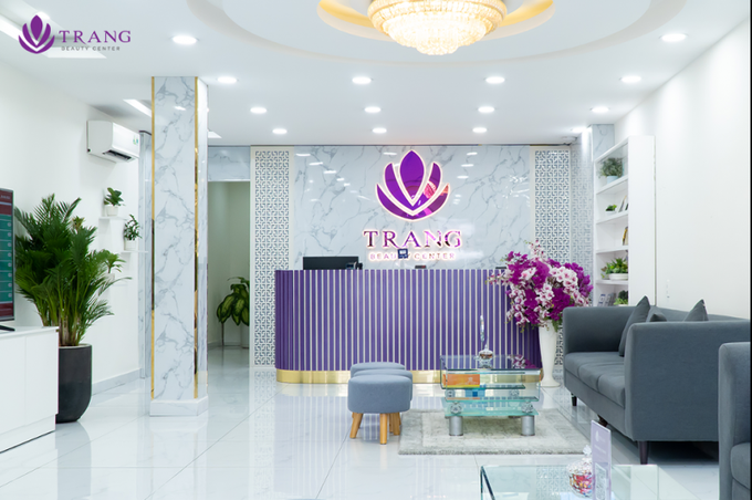 Không gian sang trọng, tinh tế đạt chuẩn quốc tế tại các cơ sở Trang Beauty Center.