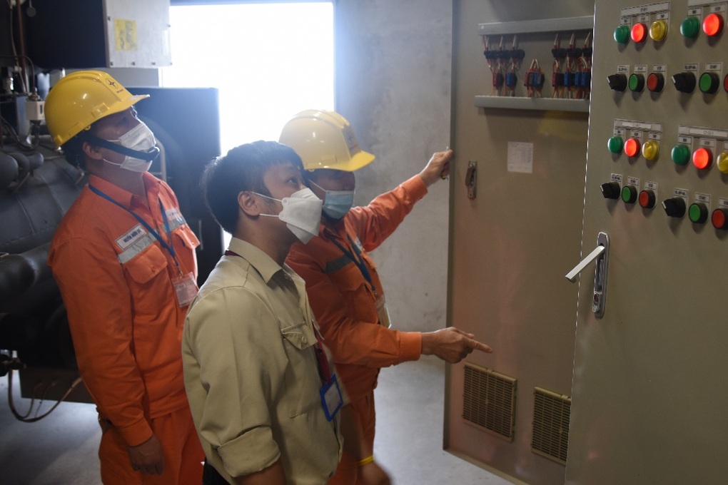 Doanh nghiệp chung tay cùng EVNHANOI tiết kiệm điện - 3