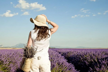 Thân thiết đến đâu cũng bớt nói 3 điều này