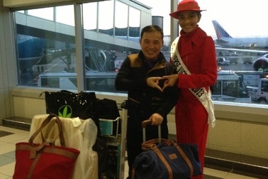 Ca sỹ Quang Linh giả vờ trễ chuyến bay để giúp Trương Thị May trên đường đến Nga